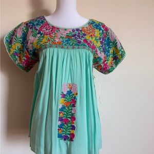 Colorful Embroidered Women's Blouse size medium J. Marie NWOT